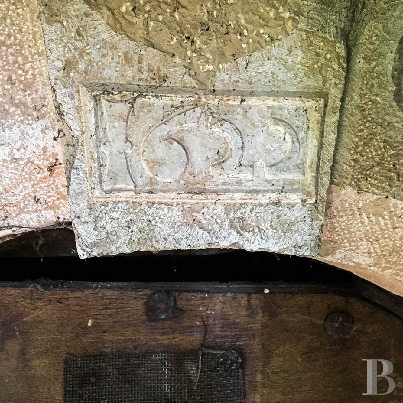 Dans l’Ain, à proximité de Genève, une maison du 17e siècle traversée par un souffle contemporain - photo  n°3